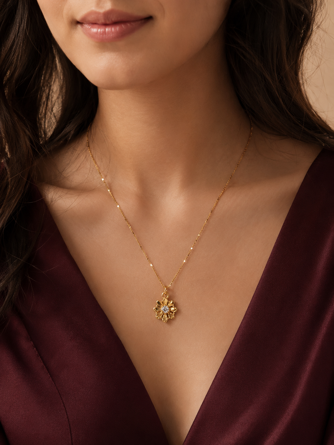 Bloom 9 Karat Gold Pendant