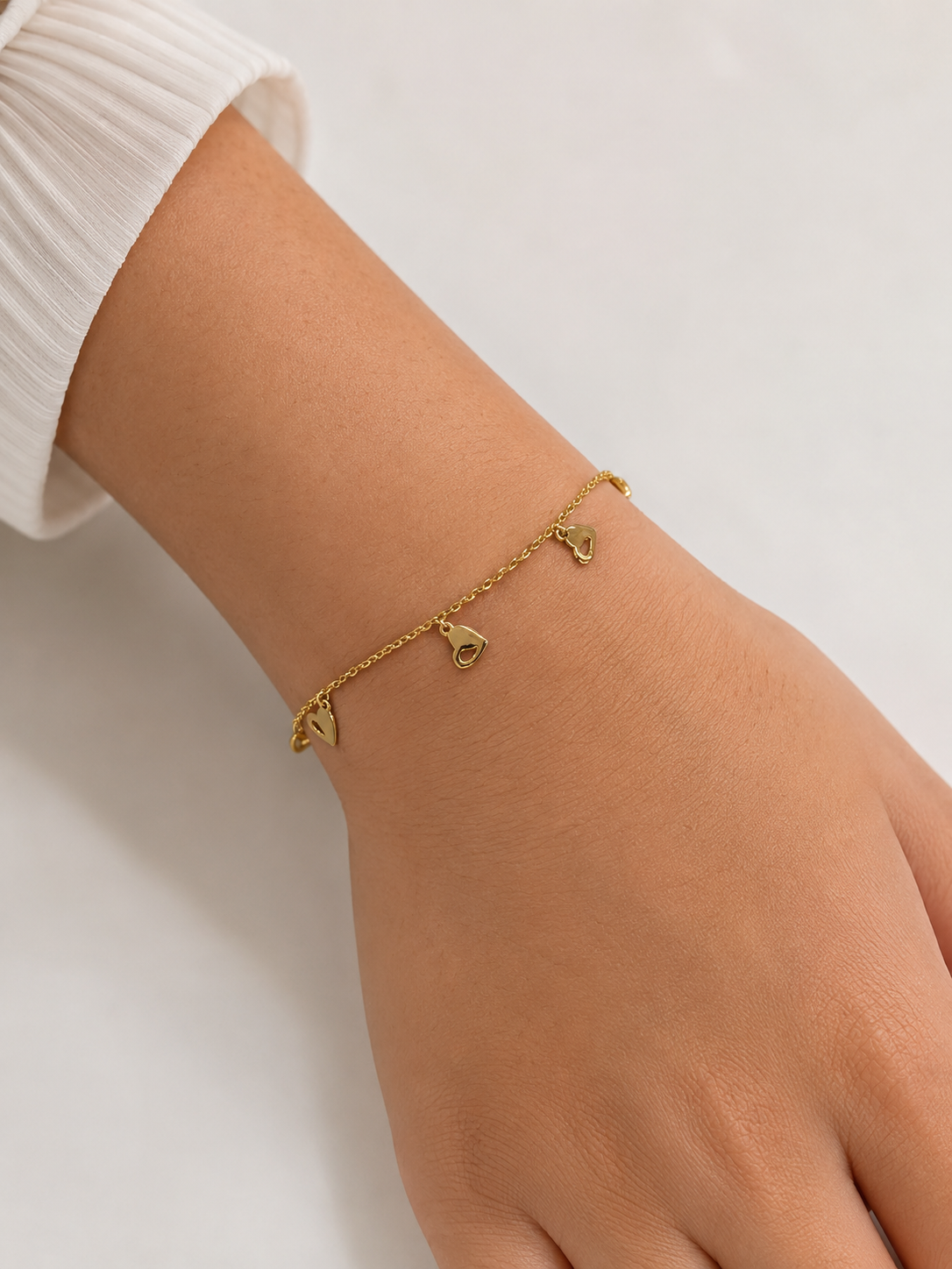 9K Gold Heart Charm Bracelet