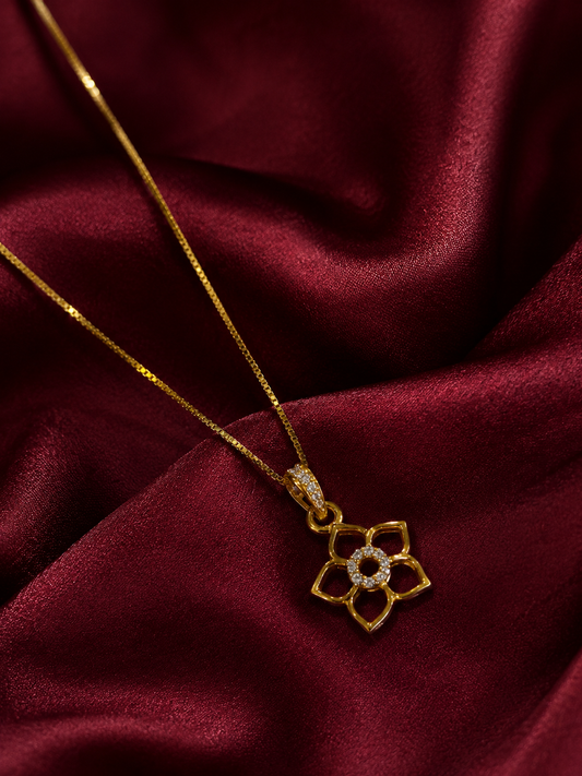 Blossom Charm 9 Karat Gold Pendant