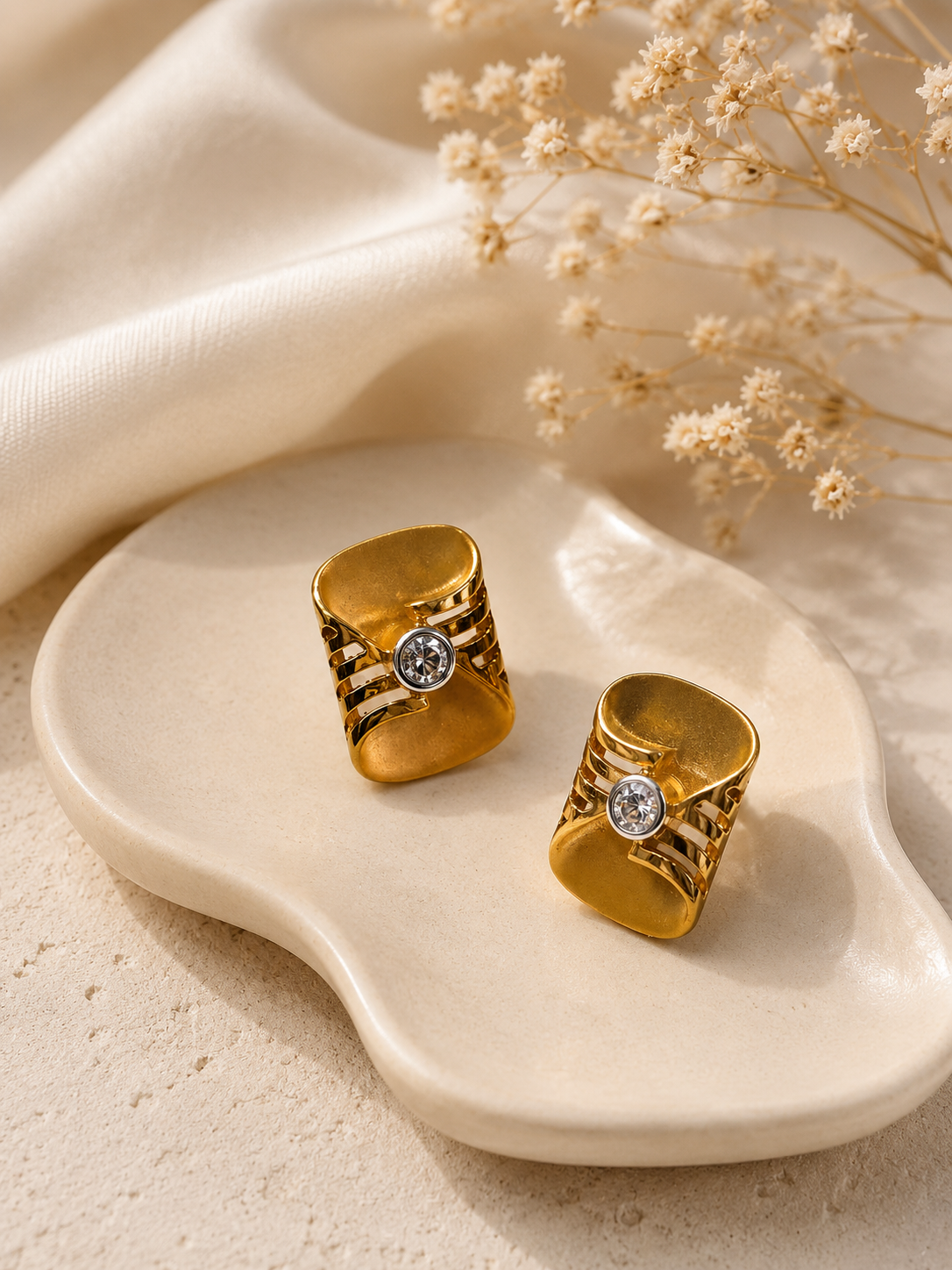 9K Gold Geometric Crystal Stud Earrings