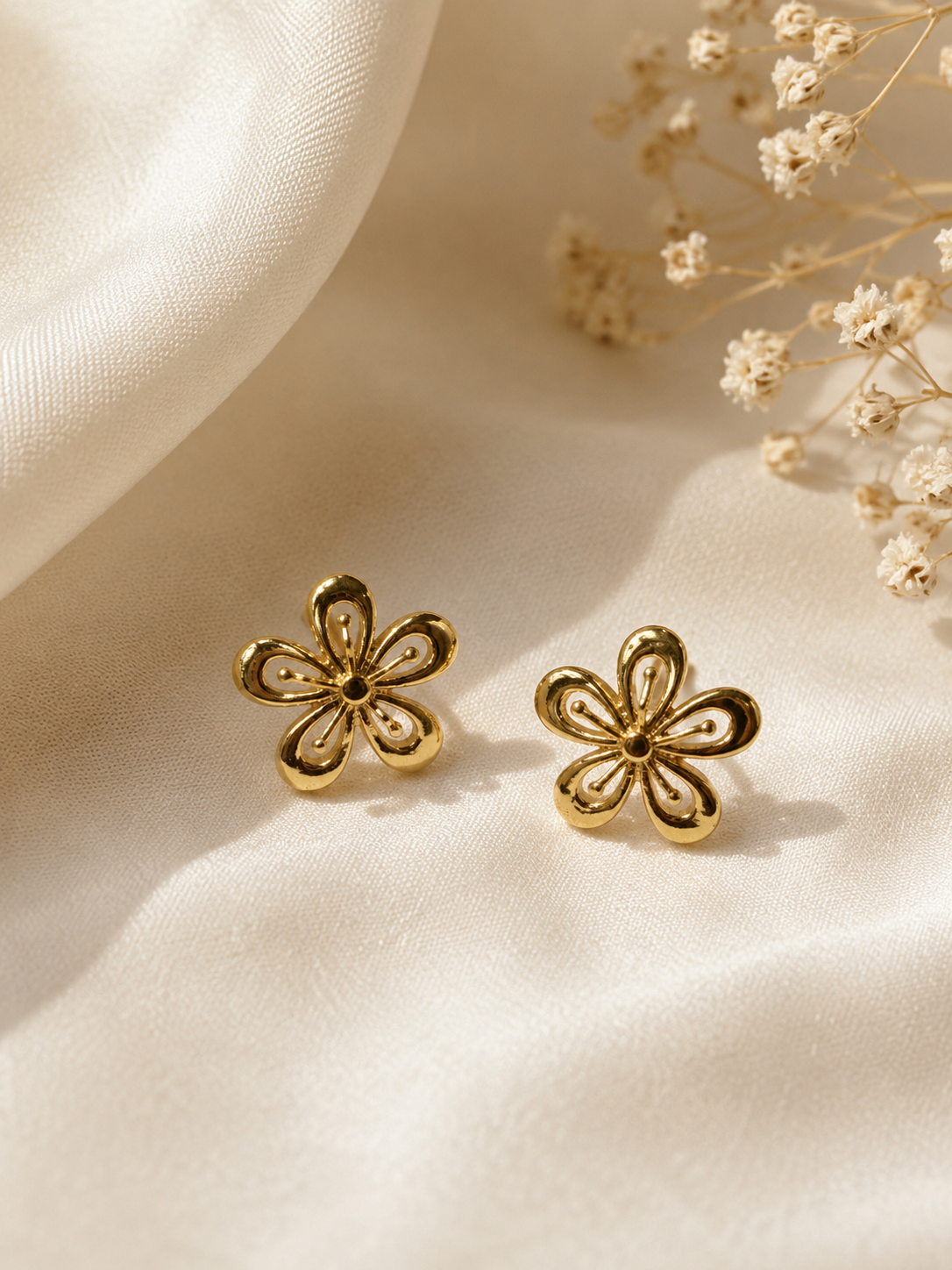 9K Gold Floral Earrings