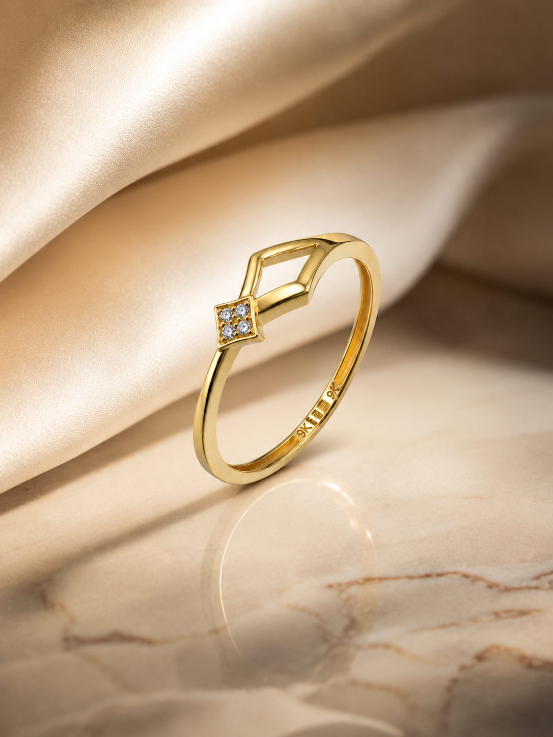 9K Gold Geometric Elegance Ring (Size - 11)