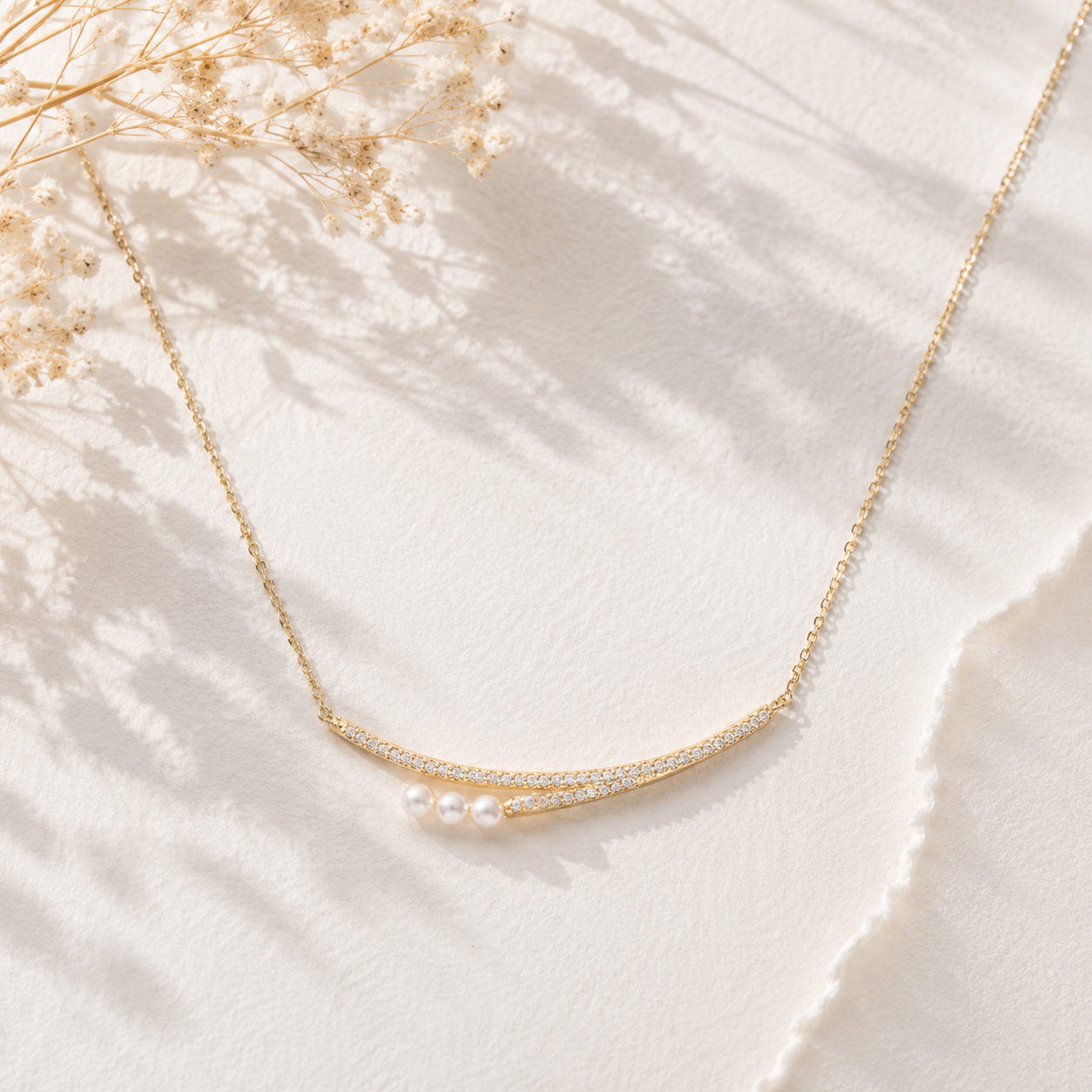 Silver Golden Smile Pearl & Crystal Necklace