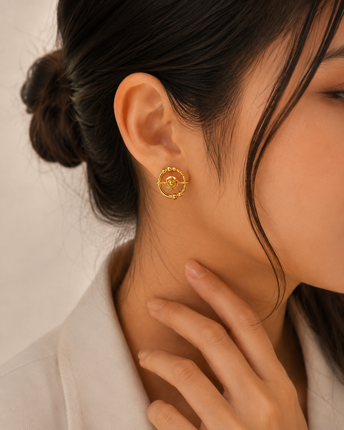 9K Gold Beaded Floral Circle Stud Earrings