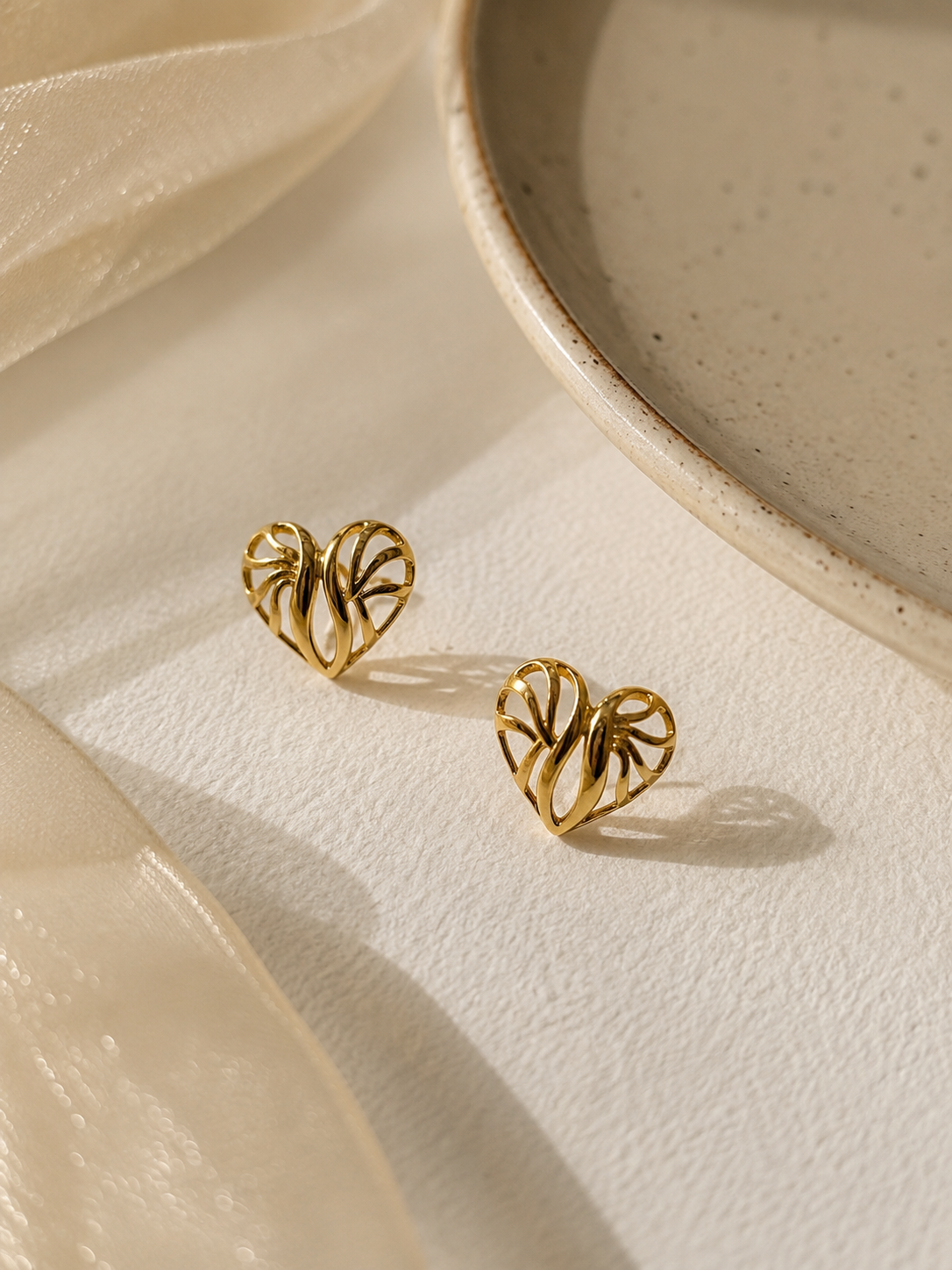 9K Gold Abstract Heart Stud Earrings