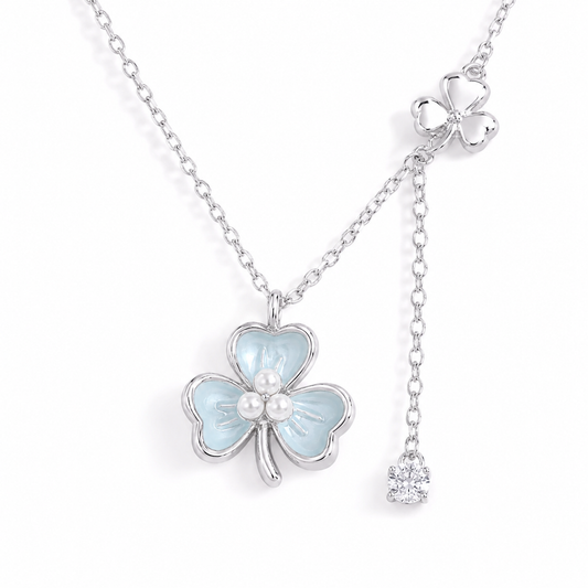 Silver Classic Flower Pendant Necklace