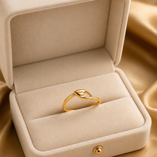 9K Gold Minimal Leaf Ring (Size - 12)